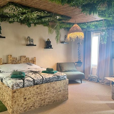 La Jungle De Sissy Bed & Breakfast Saintes-Maries-de-la-Mer Dış mekan fotoğraf