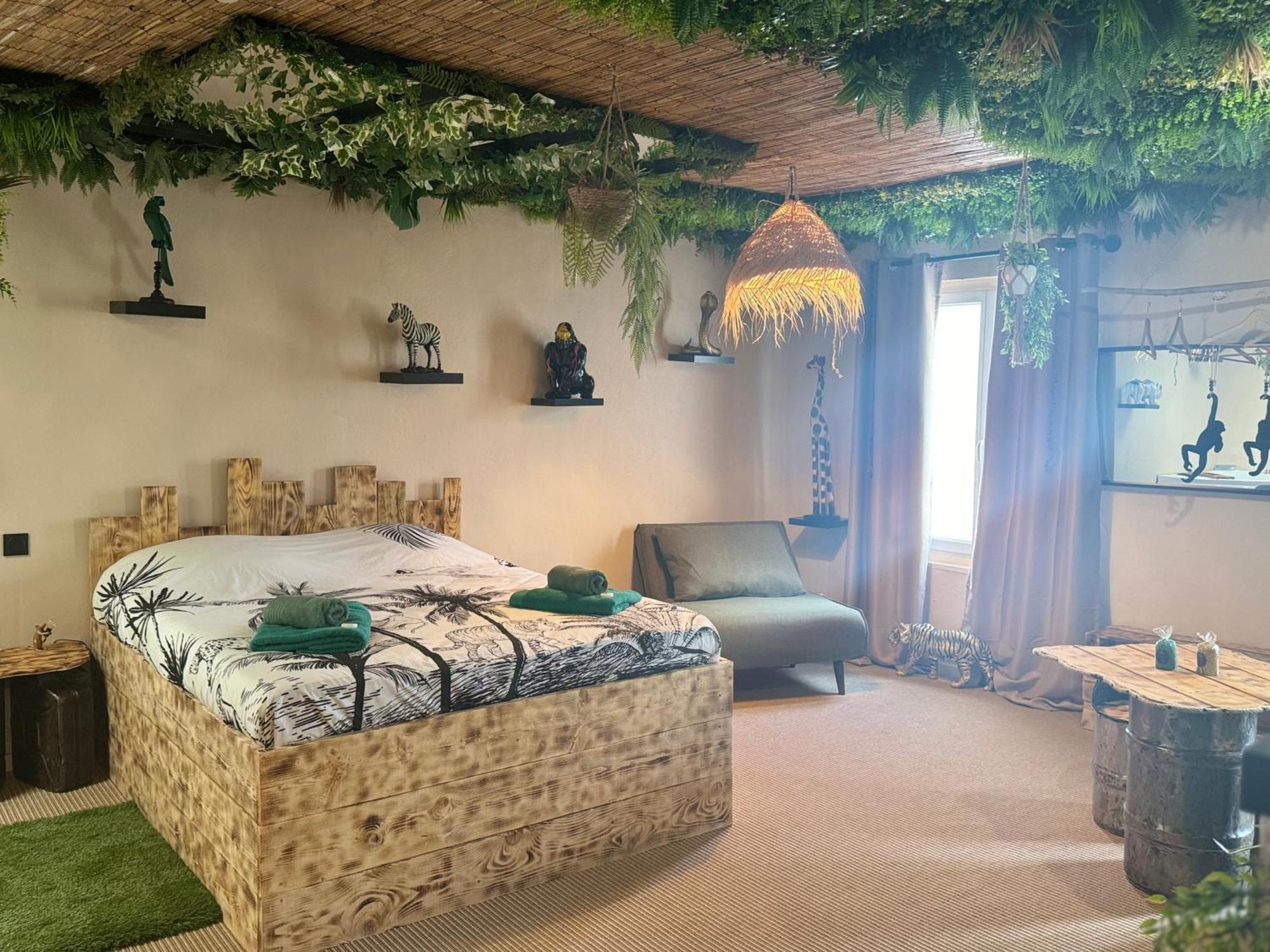 La Jungle De Sissy Bed & Breakfast Saintes-Maries-de-la-Mer Dış mekan fotoğraf